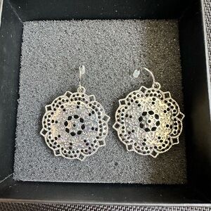 Elegant Silver Filigree Earrings
